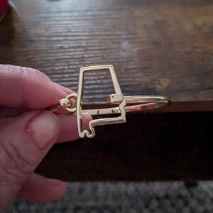 Alabama i State Outline Bracelet
